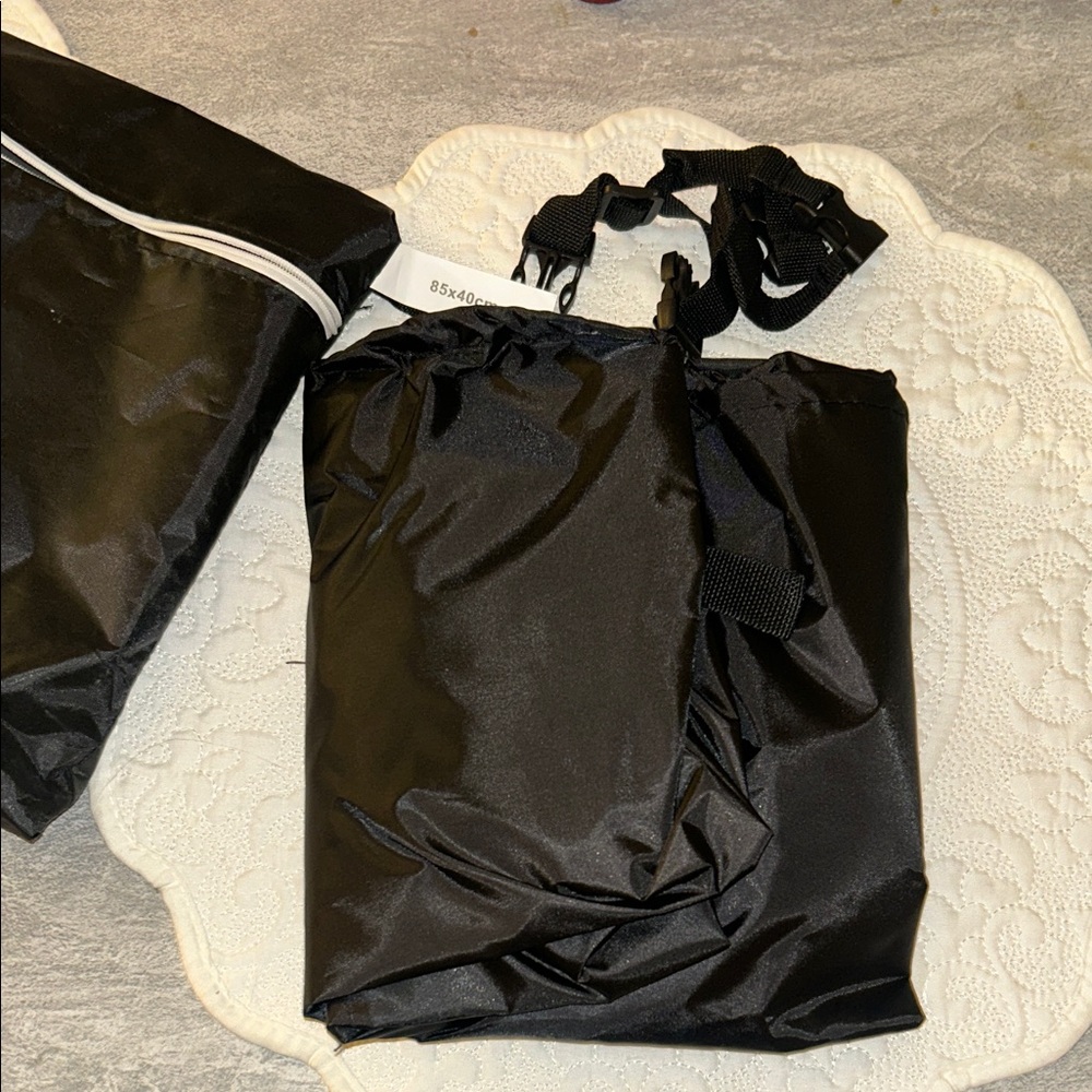 Wayfair Black 33" x 16" portable fire pit cover never used